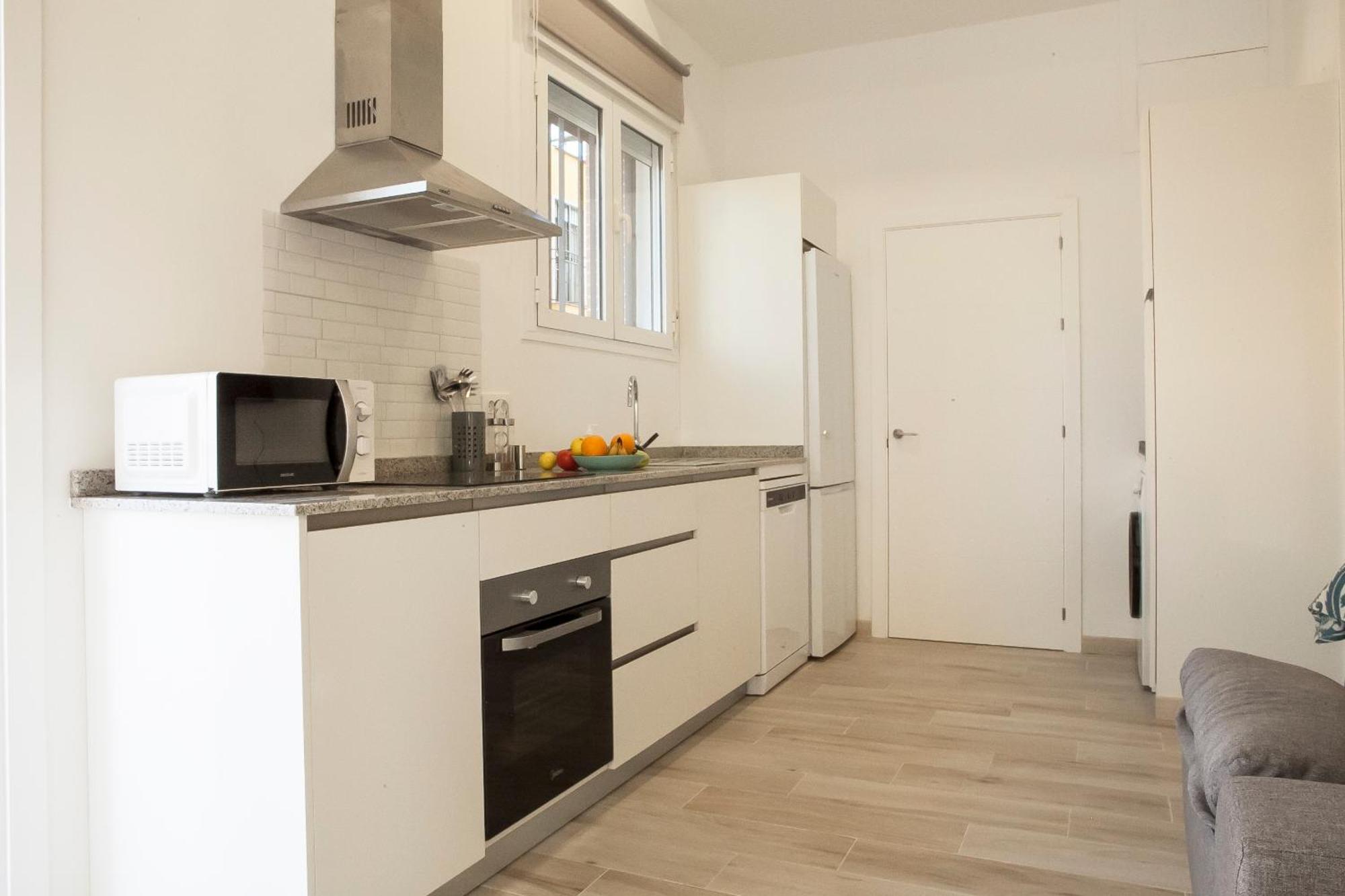 Apartamentos Rg Hospital Valme セビリア エクステリア 写真