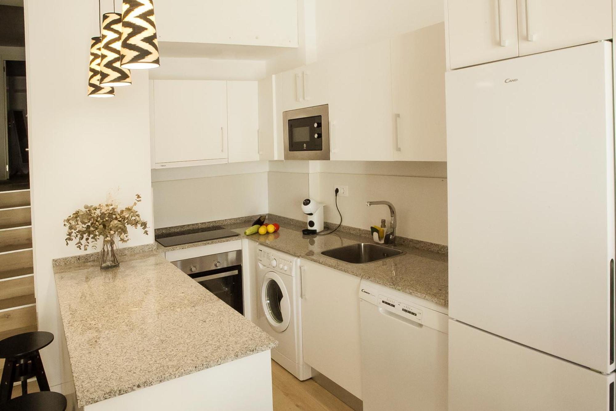 Apartamentos Rg Hospital Valme セビリア エクステリア 写真