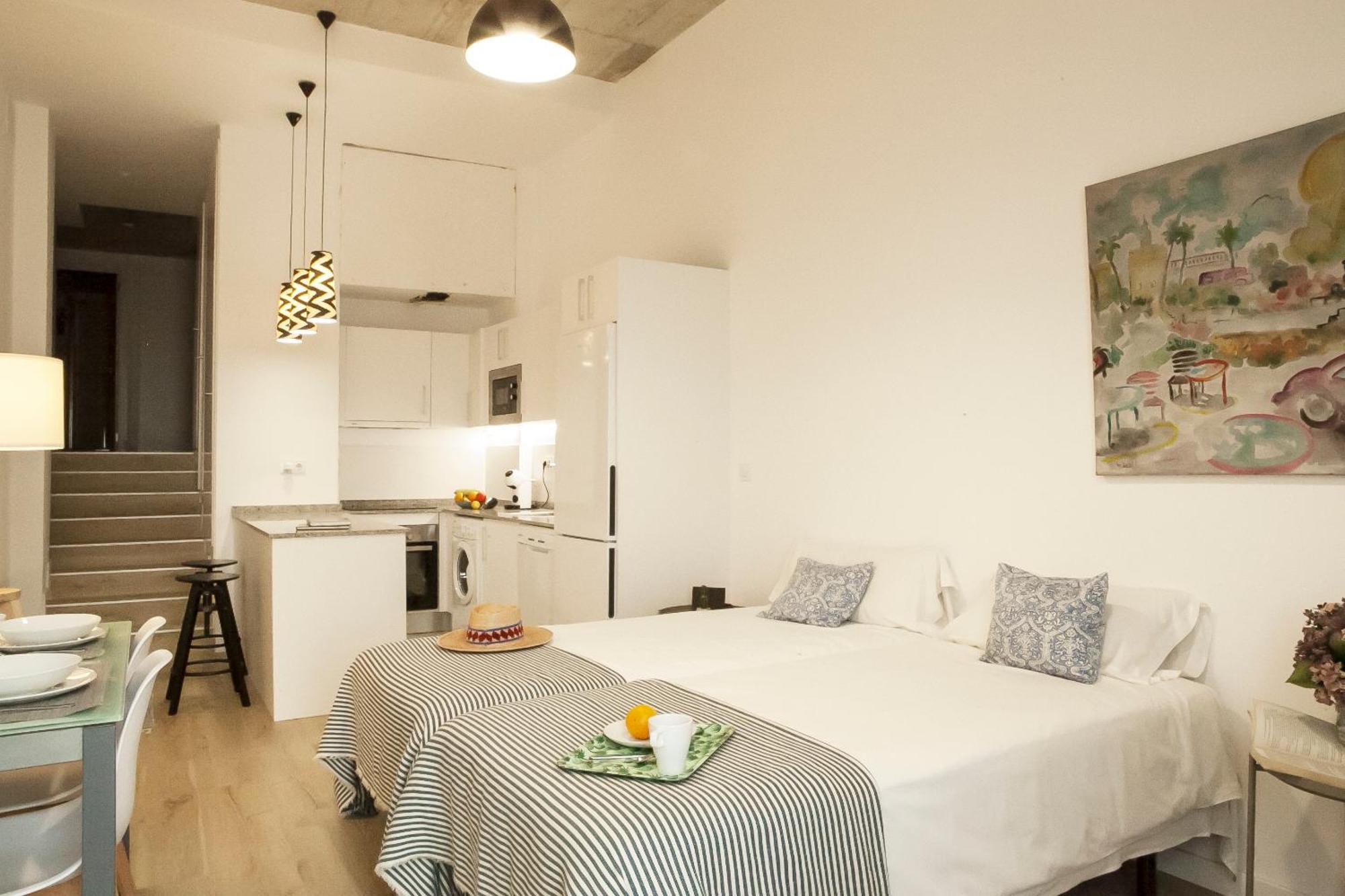Apartamentos Rg Hospital Valme セビリア エクステリア 写真
